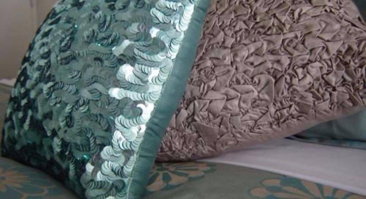 Salerno Motel Apartments Christchurch Eksteriør bilde Sequin pillows